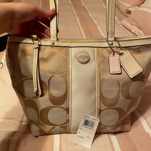 Coach Light Khaki/ White Tote - Picture 1 of 8